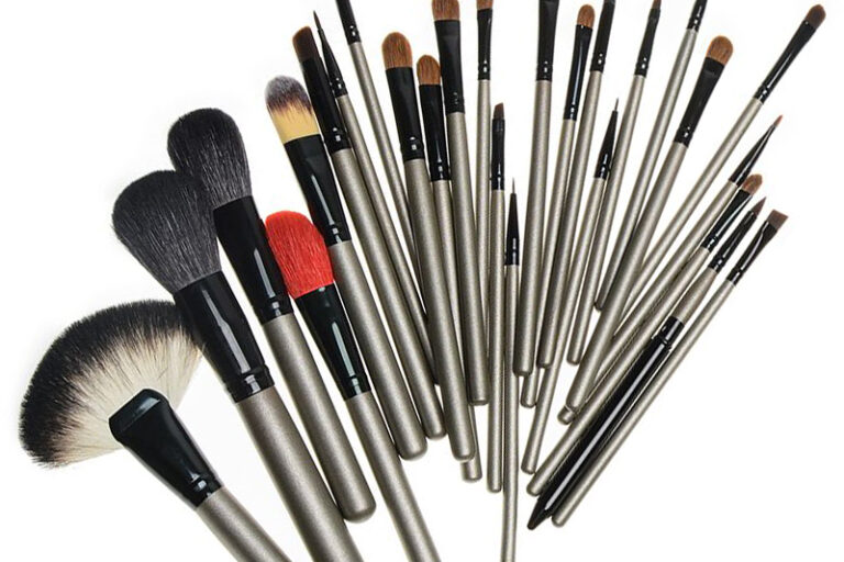 28 26pcs Makeup Brush Set (1)