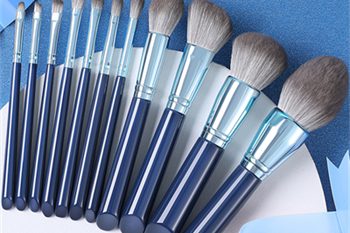 29 Customized Wood Handle Makeup Brush (5)