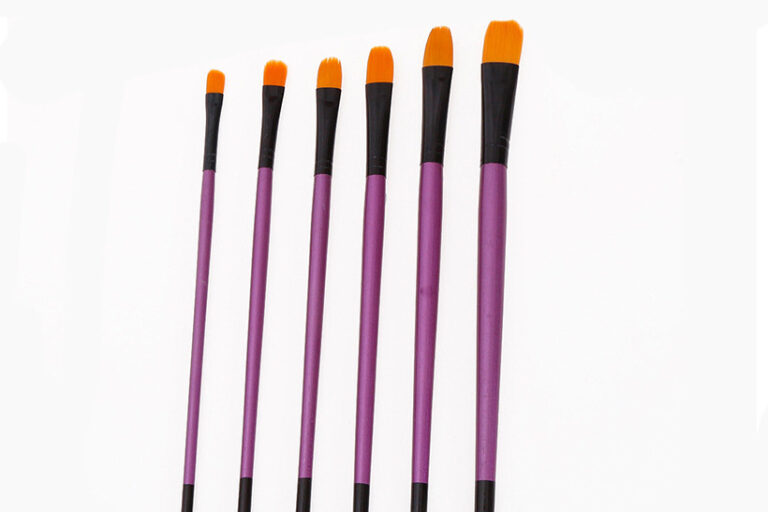 4 Watercolor artist Brushes (1)