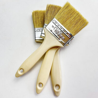 : Custom Chip Paint Brush with Plastic Handle