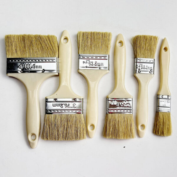 : Custom Chip Paint Brush with Plastic Handle