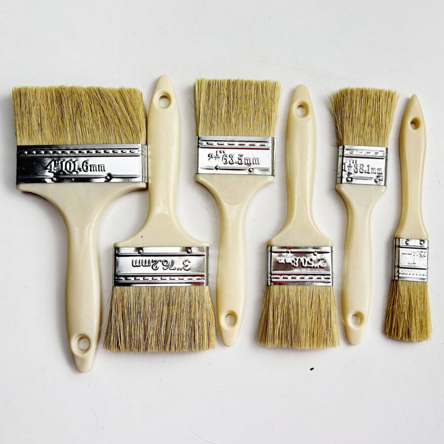 : Custom Chip Paint Brush with Plastic Handle