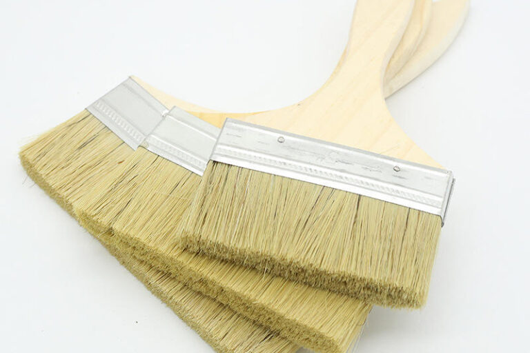 Hot Selling 190mm Multifunctional Wooden Handle Paint Brush Supplier (3) Wooden Handle Paint Brush Supplier
